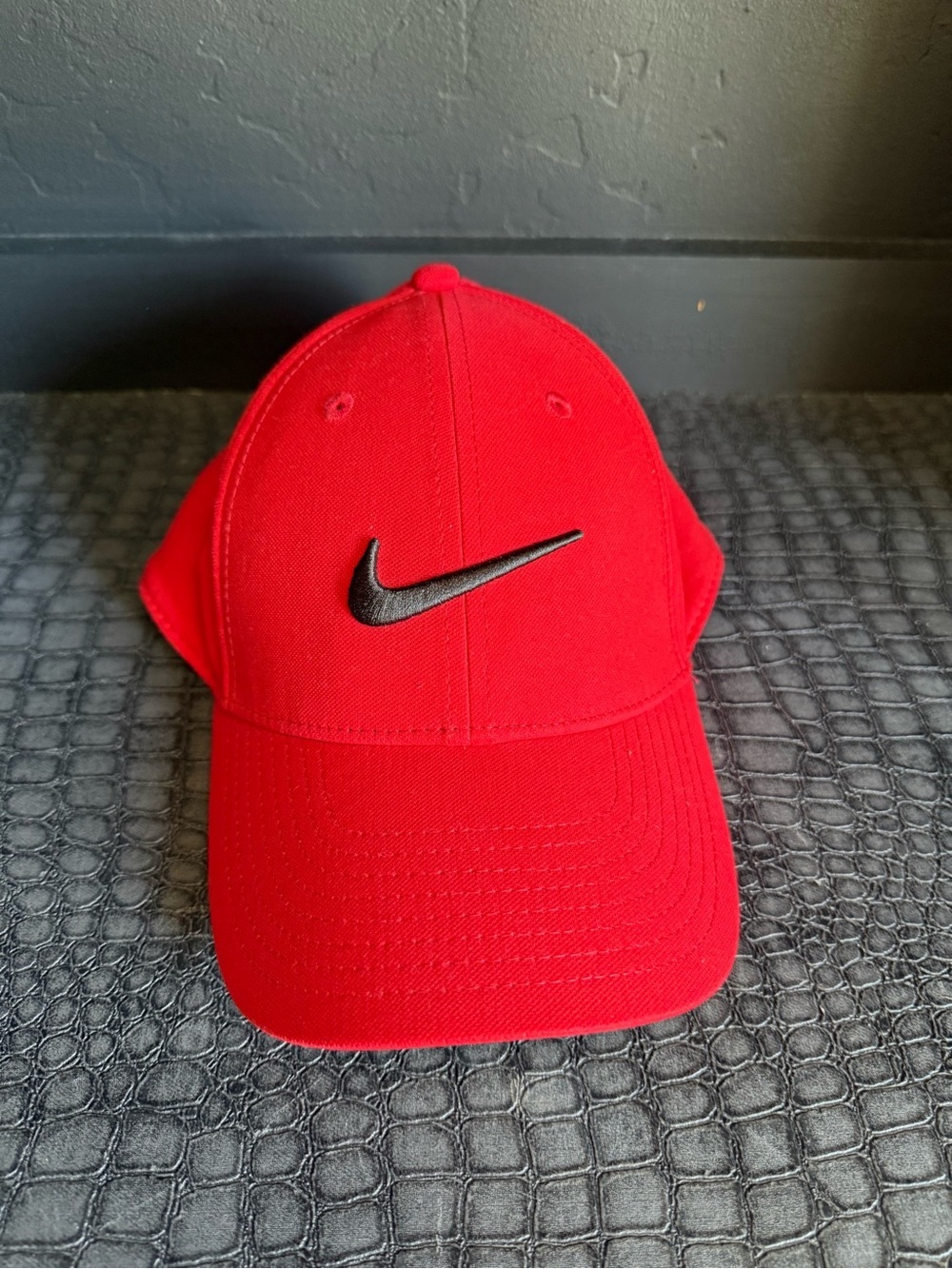 Nike Red Cap with Black Swoosh Tab - Picture 3 of 8